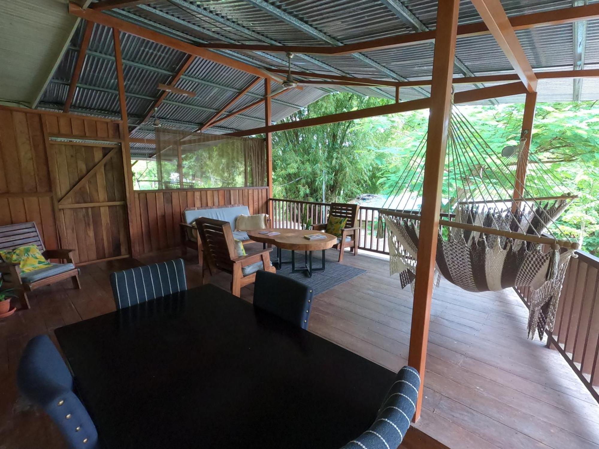 Bamboo River House And Hotel Dominical Bagian luar foto